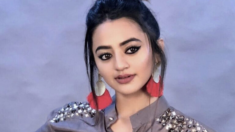 Helly Shah Indian television actress Wiki ,Bio, Profile, Unknown Facts and Family Details revealed