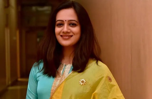 Spruha Joshi Indian television Wiki ,Bio, Profile, Unknown Facts and Family Details revealed
